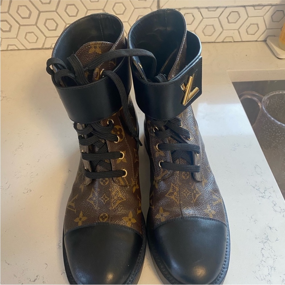 Louis Vuitton Women's Brown and Black Ankle Boots - Picture 3 of 12